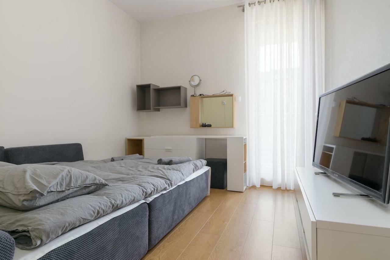 Dabrowskiego Apartment Poznań Eksteriør bilde